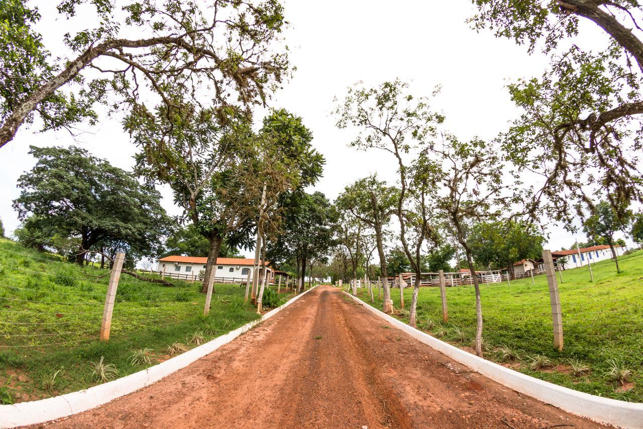 Hotel Fazenda Dos Ipes Olímpia Exterior foto